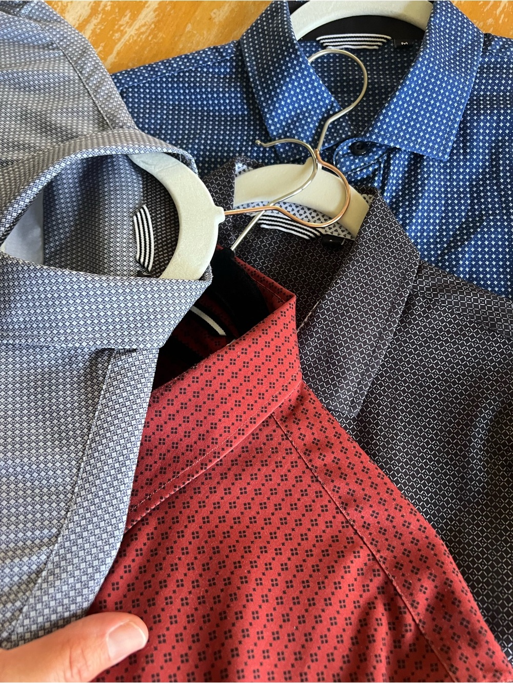 Men's Slim Fit Red Geo-Print Dress Shirt